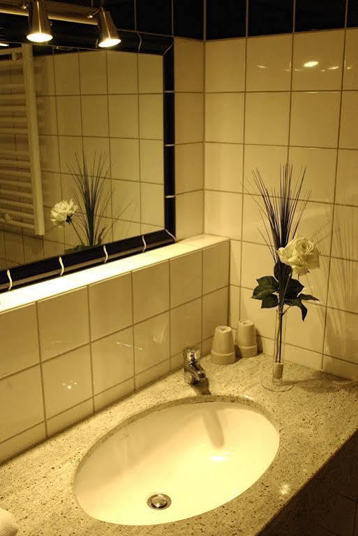 Weinbek Hotel Fockbek Екстериор снимка